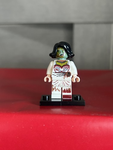 Zombie customised lego - zombie,