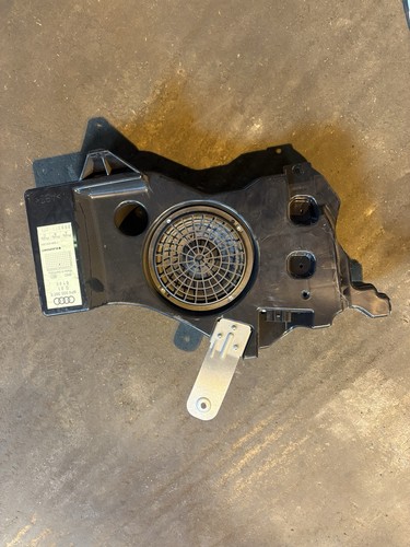 Audi subwoofer bass - a3, speaker