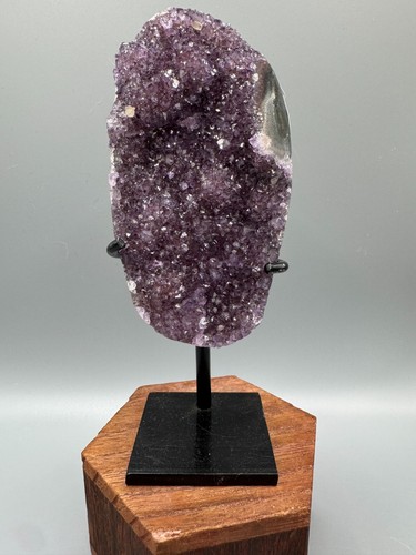 Crystal specimen amethyst - specimen,