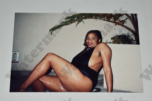 Busty black woman posed - black,