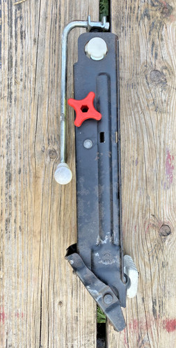 Bmw emergency lifting jack - bmw, e46