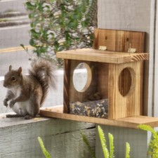 Wood Squirrel Feeder Garden Chipmunk Bird Feeder Wall Mounted Hamster Nest House