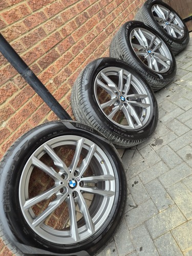 Bmw 19 alloy wheels - ,