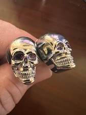 2 Skull License Plate Bolts