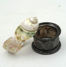 CARVED NATIVE AMERICAN INDIAN