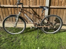 Mongoose Bypass Medium Size ladies Mountain Bike 26" Wheels