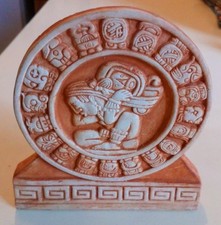 Aztec mayan pottery calendar