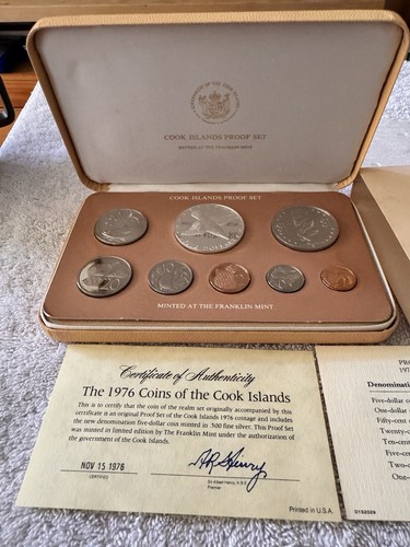 Franklin mint 1976 cook - mint,