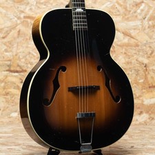Silvertone 712 Aristocrat