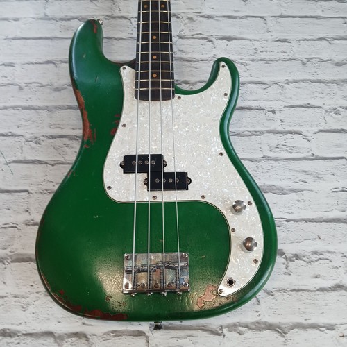 Custom relic bass guitar - p-bass,