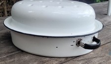 Vintage Enamel Roasting Tin Baking Roaster Oven Dish Pan - Black rimmed