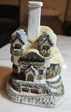 Signed David Winter Cottage Primrose Cottage 1995. See Photos