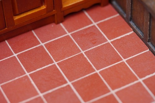 Red quarry floor tiles - 2/3",