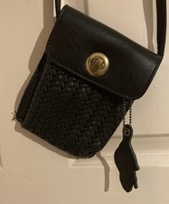 Roots Canada Genuine Leather Crossbody Bag Purse Shoulder Black NEW ***