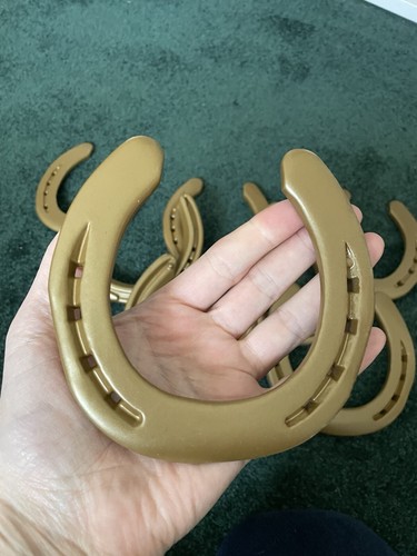 Gold lucky used horseshoe - gold,
