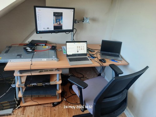 Office desk workstation - desk,