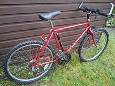 Red Gents Raleigh Cyclone