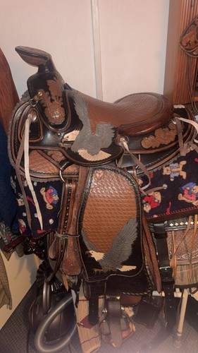 Western saddle - western,