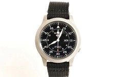 Y1209 SEIKO 5 Watch SNK809K2