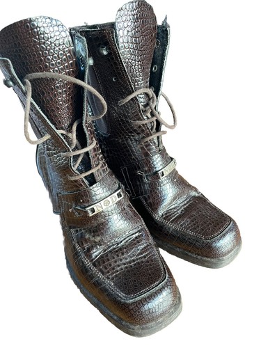 Nicholas deakins 1990 - nicholas,