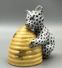 Herend Figurine - Honey Bear -