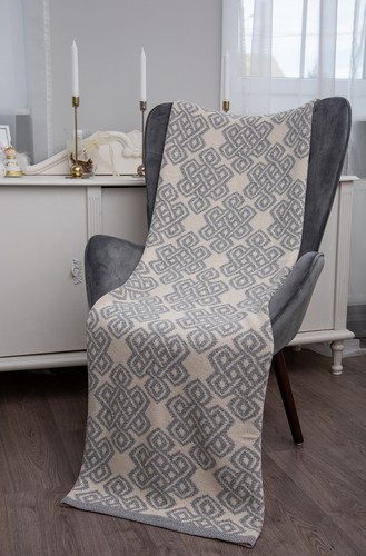 Saol bed scarf knitted - scarf,