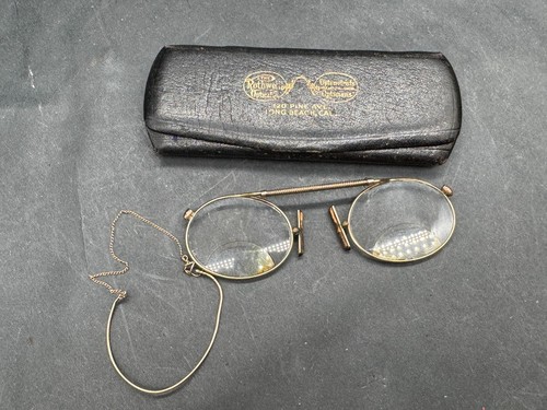 Antique rothwell optician - rothwell,
