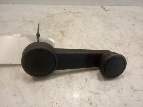 1197838 rear right window - 1197838,
