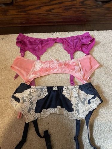 Joblot vintage suspender belts