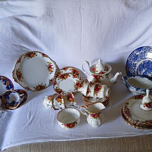 Floral porcelain dinner set - porcelain,