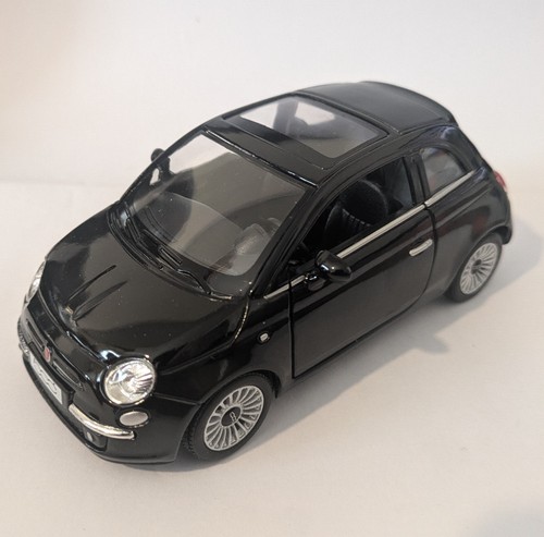 2007 new fiat - black, 1:28