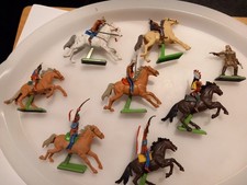 Britains Deetail 1:32 General Custer & 7 Mounted Indian Riders Little Big Horn V