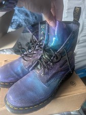 Doc Martens 8uk Eu42 Iridescent Rainbow Mermaid Beautiful Brand New Unworn