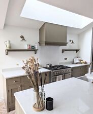 Luxury kitchen cabinets and 20mm quartz Kitchen worktop,