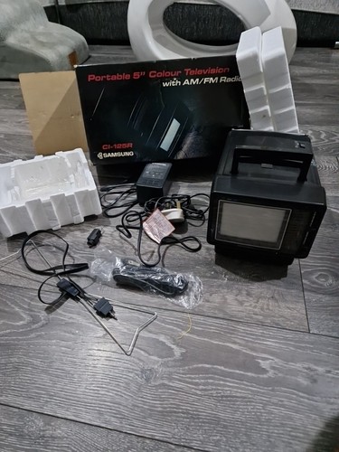 Samsung 125r portable - 5", tv