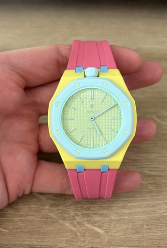 Brand new swatch yellow pink - brand, yellow/pink