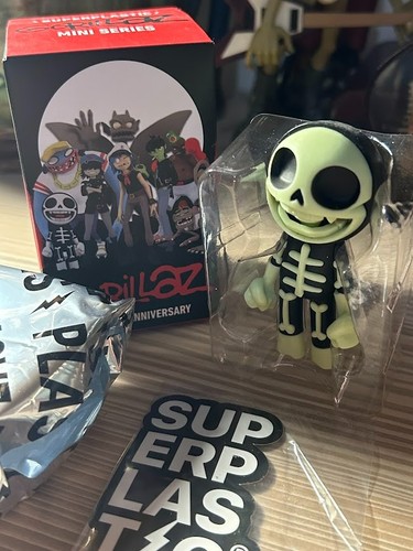 Gorillaz superplastic mini - gorillaz,