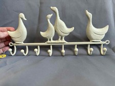 goose key holder in cream