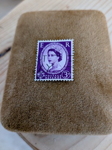 Vintage wilding queen - r,