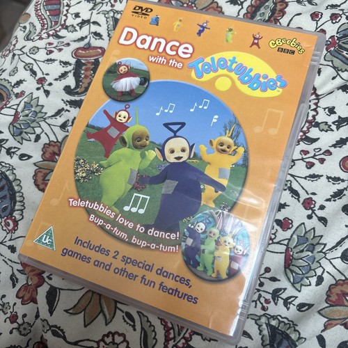 Teletubbies dance with the - teletubbies,