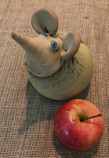 Muggins studio pottery rat