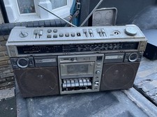 VINTAGE HITACHI TRK-8190e