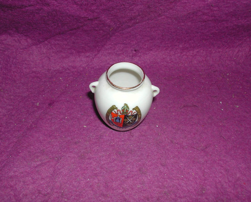 Goss crested china - china, roman