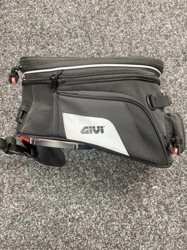Givi xstream 15l - givi,