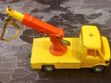 Siku Mercedes Benz 208 1:55 Brakedown Recovery Truck 1622