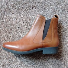 A pair of NEW & UNWORN ladies JOULES mid brown leather mid calf Boots Size 3