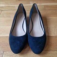 Marks & Spencer Footglove Suede Shoes 7
