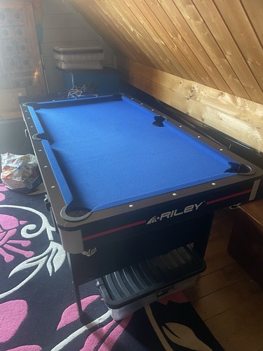 Riley 5ft folding - pool, table