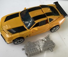 Transformers Dark Of The Moon DOTM MechTech Deluxe Class Bumblebee 2011