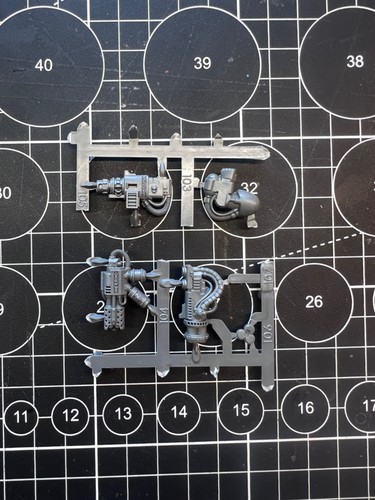 Warhammer 40k conversion - /,